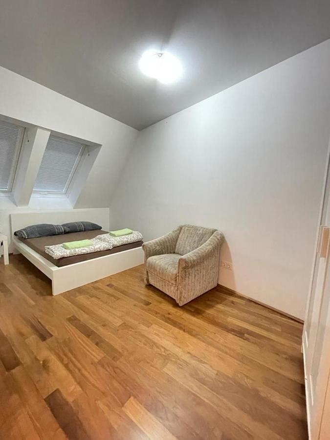 Rooftop Room 2 Вена Экстерьер фото