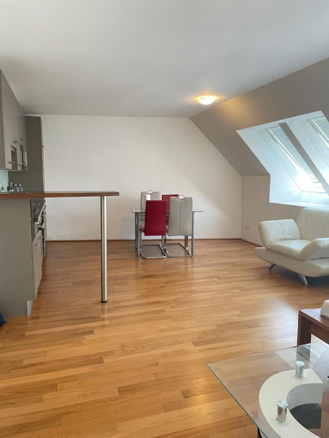 Rooftop Room 2 Вена Экстерьер фото
