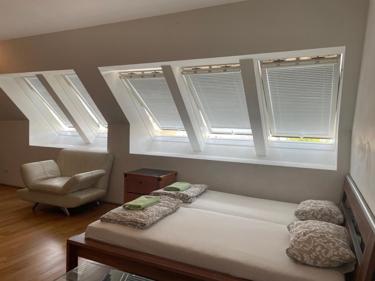 Rooftop Room 2 Вена Экстерьер фото